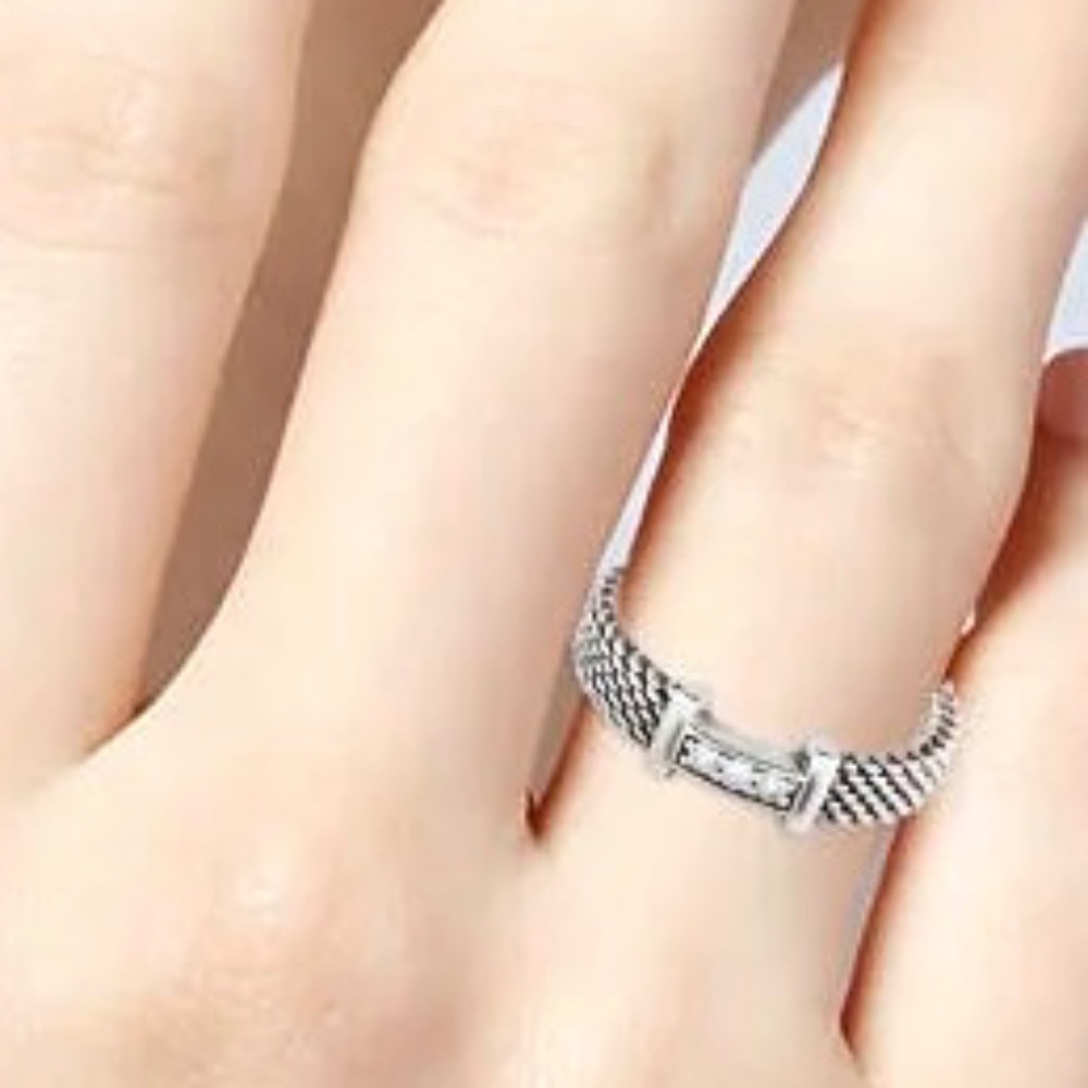 Tiffany& Co. Sommerset Sterling Silver Diamond Ring - Picture 7 of 8